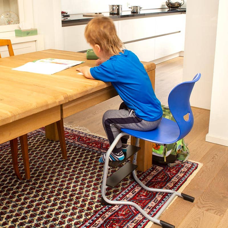Flexibles Lernen mit dem Stuhl für Inklusion
