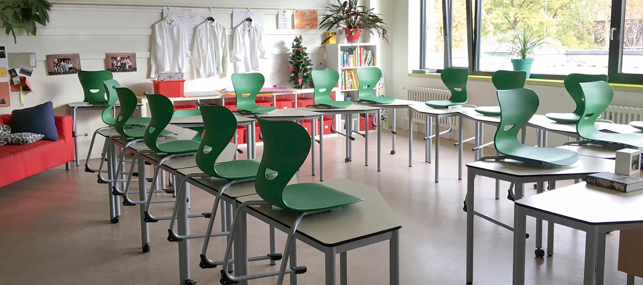Flexible Schulmöbel von EinrichtWerk in der Oberschule Deegfeld in Nordhorn